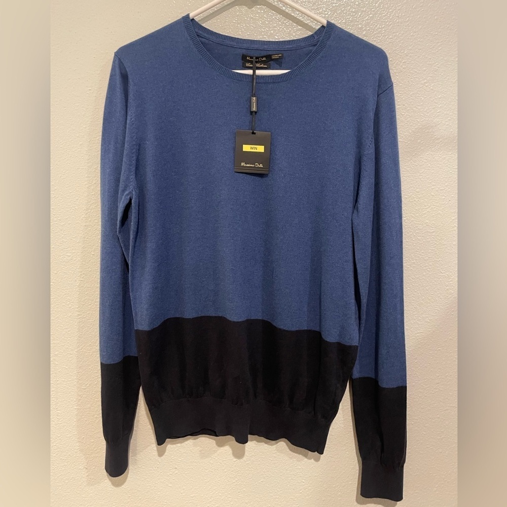 Women’s Blue and Navy Sweater